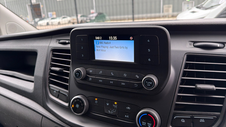 Ford Transit Custom 300 L1 Diesel Fwd 2.0 EcoBlue 130ps High Roof Leader Van